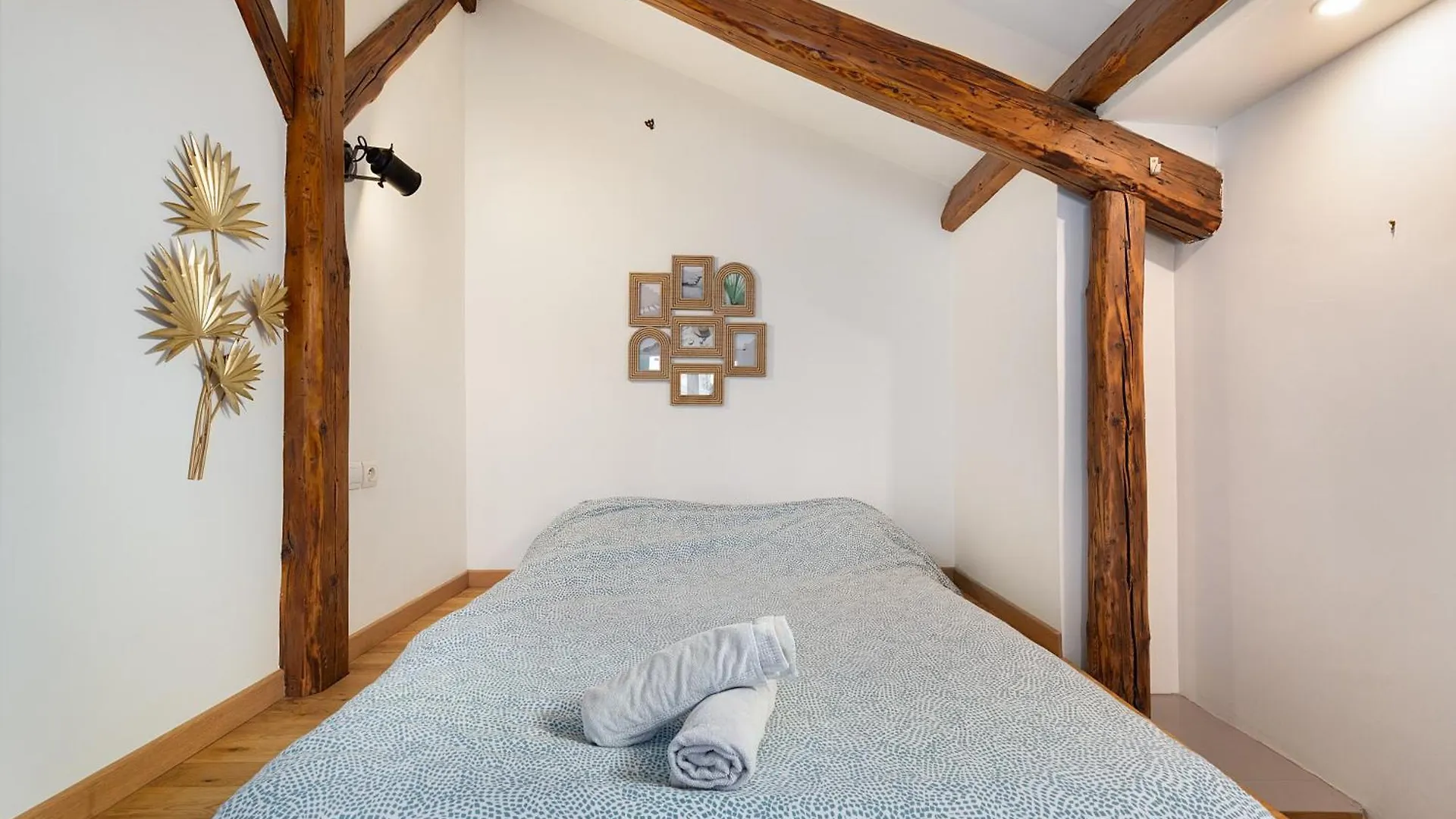 Home Sweet Home Arc De Triomphe Villa Laugier Paris Apartment
